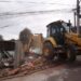 Construídas em área pública, as estruturas estavam sendo utilizadas para o tráfico e consumo de drogas. Weslei Fillmann/PMNH