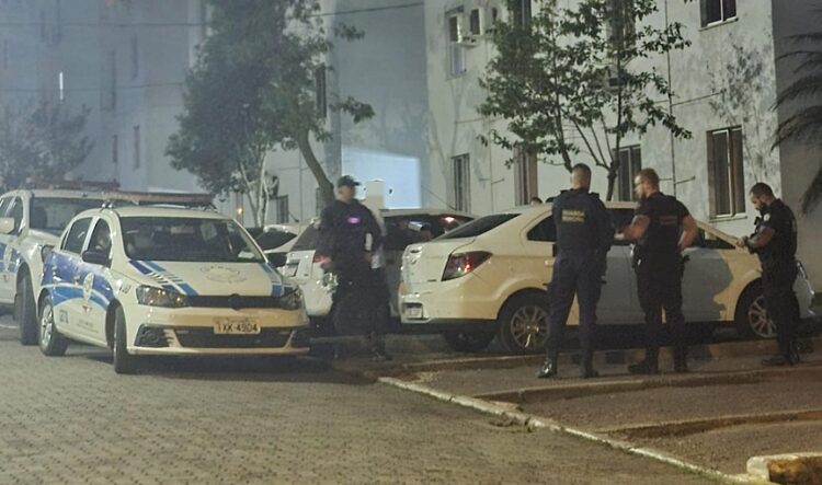 Guarda Municipal foi acionada e localizou a autora do golpe de arma branca. PMNH/Divulgação