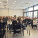 Equipes diretivas participaram de reunião nesta segunda-feira e receberam orientações sobre como acolher de forma tranquila diferentes públicos. Vinícius Campos/PMNH