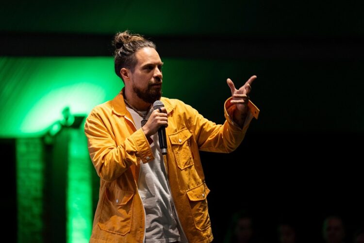 Murilo Gun tem uma trajetória marcada por reinvenções. Divulgação