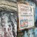 Rachaduras expostas e o recado deixado no portão: sete meses depois, nada mudou