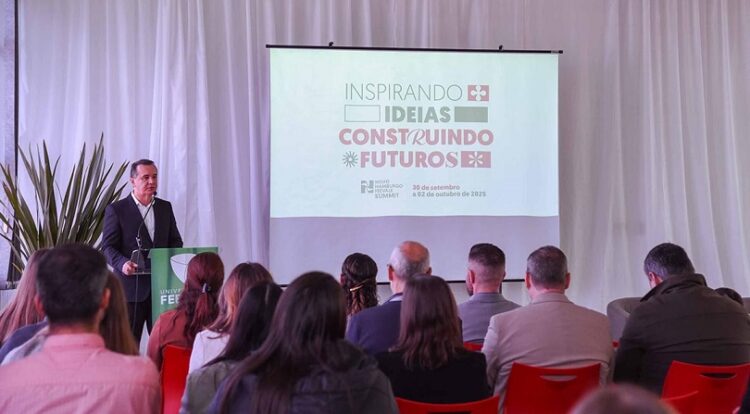 O reitor José Paulo da Rosa destacou a relevância do evento. Andrieli Siqueira/Universidade Feevale
