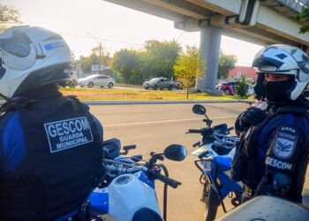 Fiscalização da Guarda Municipal pretend coibir um dos principais causadores de acidentes: excesso de velocidade. PMNH/Divulgação