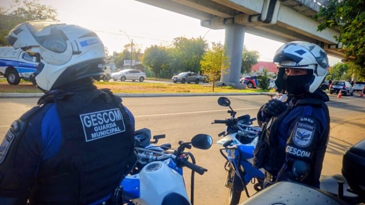 Fiscalização da Guarda Municipal pretend coibir um dos principais causadores de acidentes: excesso de velocidade. PMNH/Divulgação