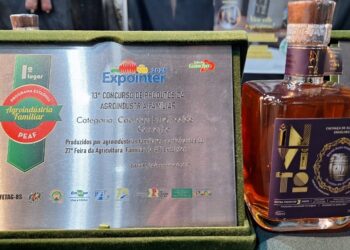 Uma das premiações foi na categoria Cachaça envelhecida – carvalho. Divulgação