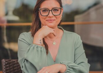 Milena Morena é relações públicas com quase 20 anos de experiência em comunicação e eventos. Divulgação