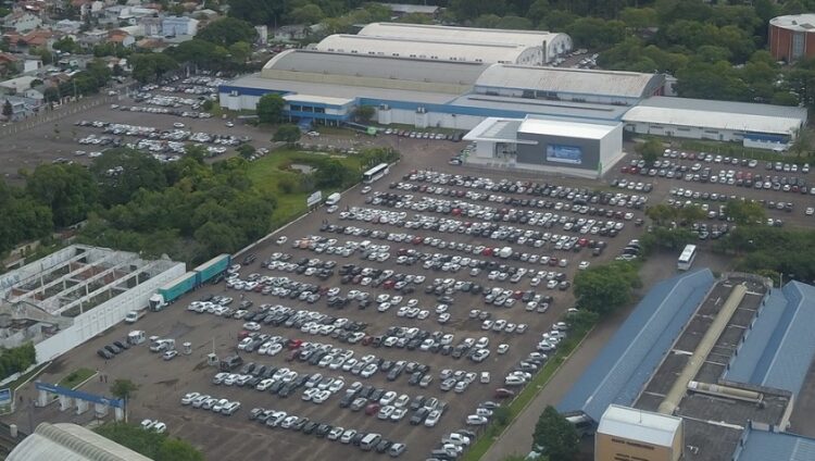 Fenac receberá milhares de pessoas no domingo com eventos simultâneos. Divulgação