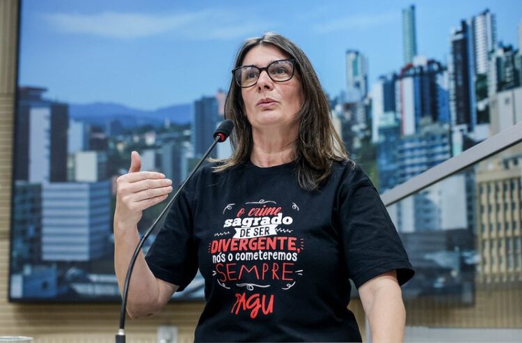 Professora Luciana Martins está no seu primeiro mandato como vereadora. Daniele Souza/CMNH