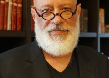 Luiz Felipe Pondé estará presente em Novo Hamburgo no dia 21 de outubro. Divulgação