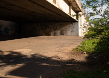 Viaduto não realiza homenagem ao ex-prefeito Atalíbio Foscarini. Ramon Belmonte/PMNH