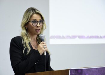 Andreia Schneider Pascoal não é mais secretária municipal. PMNH/Divulgação