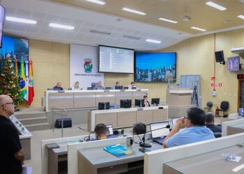 Votação em segundo turno ocorreu nesta segunda-feira. Moris Musskopf/CMNH