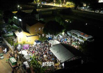 Evento reúne grande público na Rua da Praia e no Museu do Rio. Giovani Paim/Divulgação