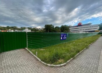 Terreno foi cercado e chamou a atenção de muitos vizinhos