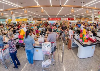 Moradores de diferentes bairros foram prestigiar a abertura. Rissul/Divulgação