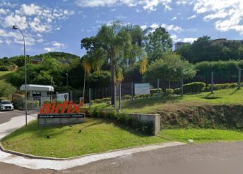A matriz da empresa está localizada na ERS-239. Google Maps