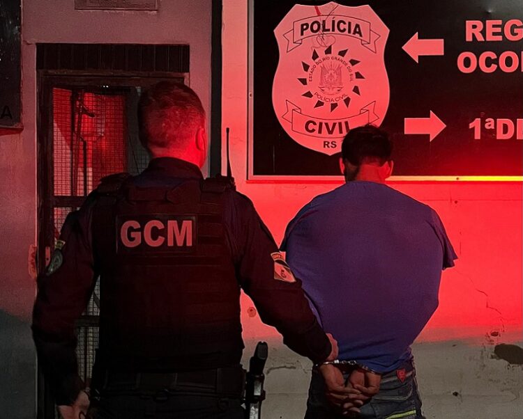 Homem foi preso pela Guarda Civil Municipal de Estância Velha. PMEV/Divulgação