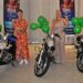Entrega das motos para as sorteadas ocorreu na tarde desta terça-feira. CDL-NH/Divulgação