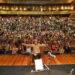 Cerca de mil pessoas acompanharam o show no Teatro Feevale, em Novo Hamburgo. Diego Soares/Divulgação