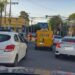 Cada um vai parando de acordo com sua percepção e o trânsito fica uma bagunça na Rua Tupinambá