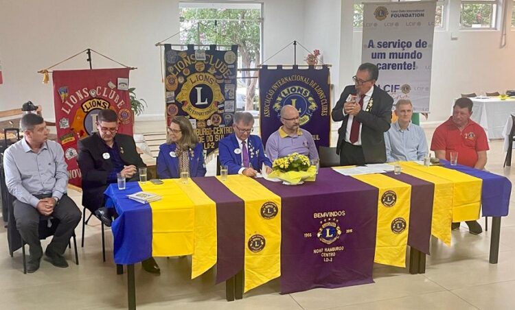 Cerimônia foi realizada no Restaurante Monumento na Sociedade Aliança