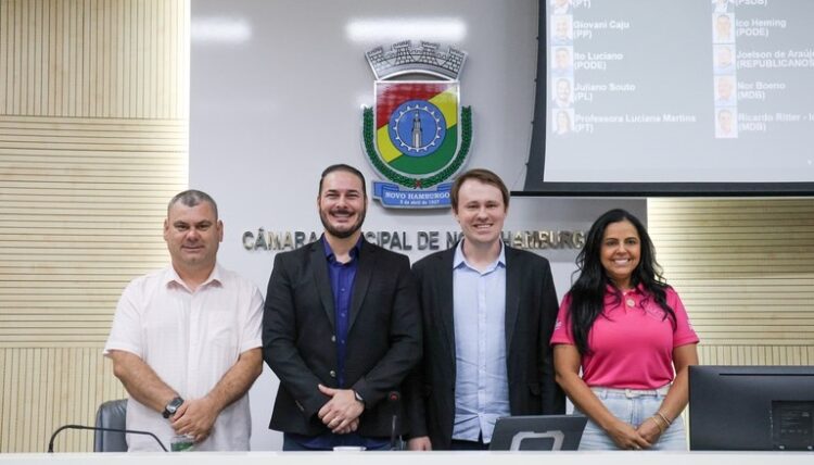 Projeto foi apresentado pela Mesa Diretora: Ico Heming, Juliano Souto, Felipe Kuhn Braun e Deza Guerreiro. CMNH/Divulgação