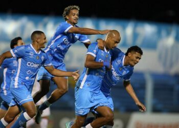 Luam Parede foi o artilheiro da noite com dois gols marcados. Luis Felipe Amorin/ECNH
