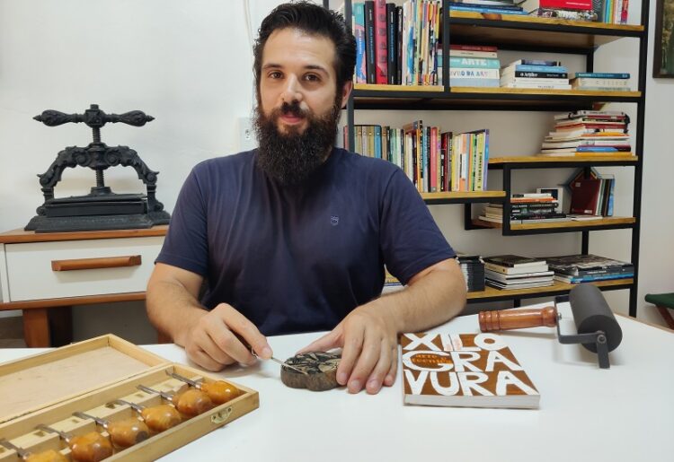 Artista Tôni Rabello dos Santos tem exposição como uma das atrações. Divulgação