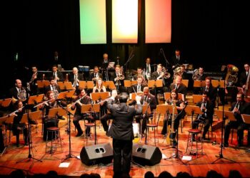 Orquestra de Sopros volta a se apresentar no Teatro Paschoal Carlos Magno. Divulgação
