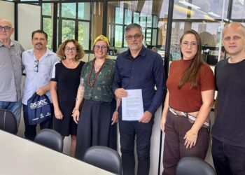 Dirigentes de entidades entregaram ao diretor de planejamento urbano, Alexandre Beltrão, uma pauta conjunta. Divulgação