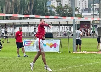 Gabi Heck voltou a ser um dos destaques da Ginástica em mais uma conquista internacional