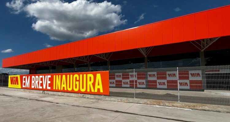 Instalada na Rua Ícaro, esquina com a Rua Tirol, no bairro Canudos, a loja amplia as opções de compra na cidade. Divulgação