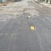 Cenário na manhã de hoje: asfalto novo até a Rua Tobias da Silva e, no resto, a buraqueira - que, agora, deverá ser recuperada