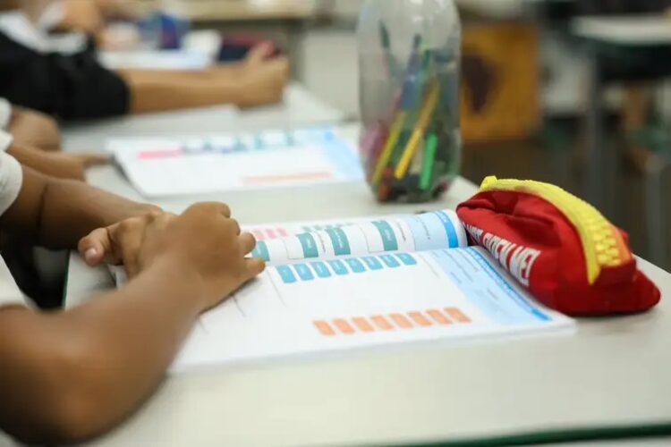 O futuro da educação das crianças em sala de aula gera debates e preocupações. Tomaz Silva/Agência Brasil