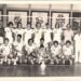 Equipe campeã no vôlei dos JIRGS de 1976 em foto realizada no ginásio da Sociedade Ginástica Novo Hamburgo. Divulgação