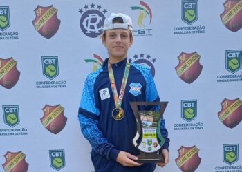 Alfredo Engel Hauser conquistou o título na categoria 14 anos. Divulgação