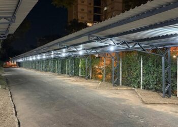 Quase 100 metros de cobertura vão garantir melhor proteção das viaturas da Polícia Civil