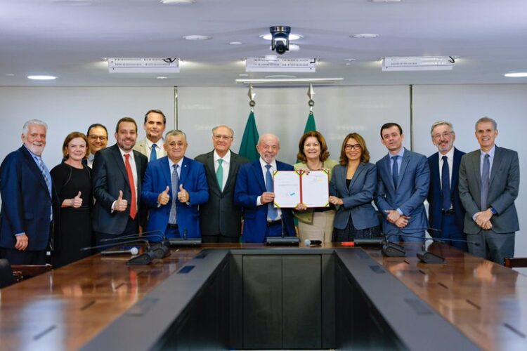 MP passou a a valer a partir da quarta-feira, dia 13. Wallison Breno/PR
