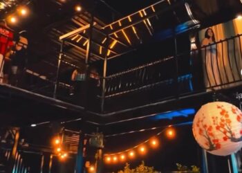 Mirô Garden surpreende com um ambiente contemporâneo e uma mescla de diferentes materiais na sua concepção. Reprodução