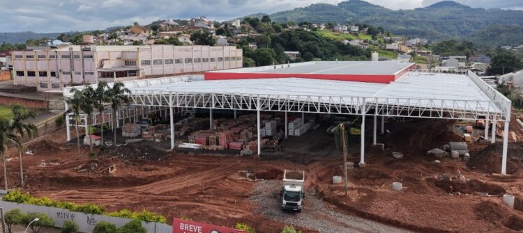 Segunda loja do Stok Center ficará na Avenida Victor Hugo Kunz. Divulgação