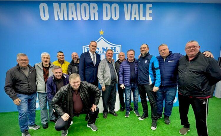 Grupo de históricos anilados volta a ter protagonismo dentro do Conselho Deliberativo. Cleisson Rabaioli/ECNH