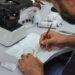 Foram coletadas 252 amostras de larvas e/ou pupas de mosquitos, que foram encaminhadas para identificação no laboratório da instituição. Andrieli Siqueira/Universidade Feevale