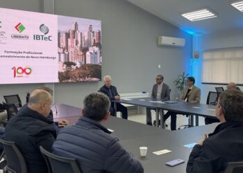Encontro foi realizado na tarde desta quarta-feira no IBTeC. Divulgação
