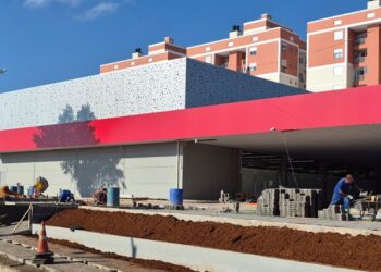 Fase final das obras: a estrutura possui área total de 3.485 m², sendo 1.440 m² destinados à área de vendas. Divulgação