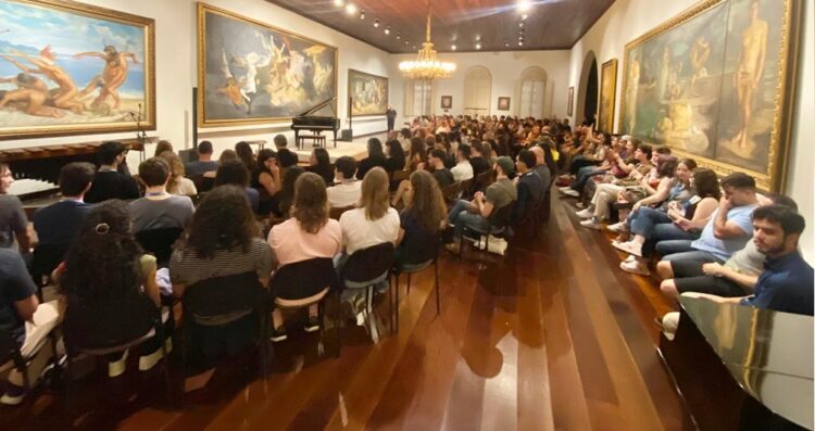Auditório Adão Adolfo Schmitt lotado no Concerto de Boas Vindas. Fotos Eduardo Almeida/Divulgação