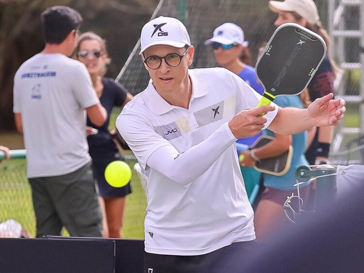 Pablo Oliver em ação durante o Brasileirão de Pickleball. CBP/Divulgação