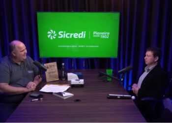 O jornalista Martin Behrend e o empresário Carlos Alberto Wolke no Videocast