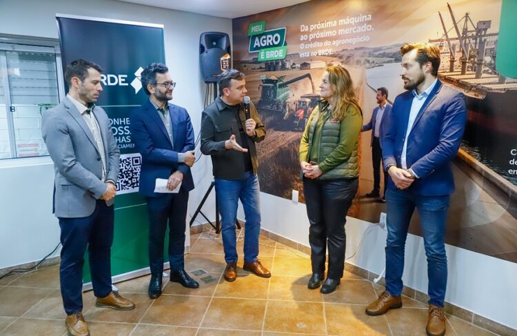 Presidente da Alisul Alimentos, Susana Schmitz Gewehr lembrou que empresa já contou com a parceria do BRDE desde a fundação da empresa. Diego da Rosa/Especial BRDE