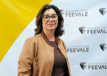 Magna Lima Magalhães construiu sua trajetória acadêmica e profissional voltada à pesquisa, ao ensino e à preservação da memória. Divulgação