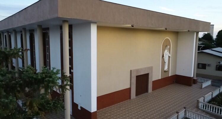 A Paróquia Sagrado Coração de Jesus fica na Avenida Pedro Adams Filho, 977. Divulgação